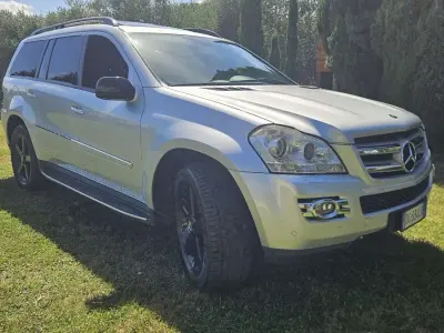 Usata Mercedes GL320 224 CV (164 kW) 2007 Grigio SUV