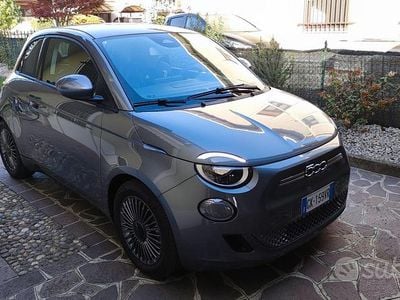 Usata Fiat 500e 69 kW (95 CV) 2022 Grigio Utilitaria