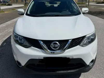 Usata Nissan Qashqai N-Vision 110 CV (80 kW) 2015 Bianco SUV