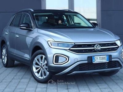 Usata VW T-Roc Style 116 CV (85 kW) 2025 Grigio SUV