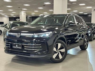 Nuova VW Tiguan Elegance 150 CV (110 kW) 2025 Nero SUV