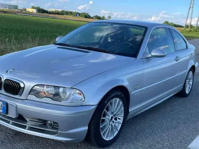 Usata BMW 318 143 CV (105 kW) 2002 Argento Coupé