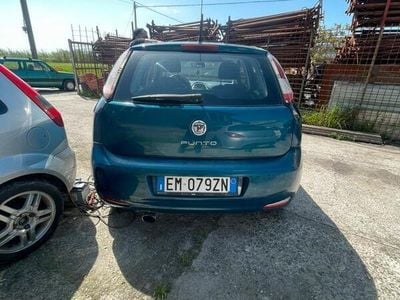 Usata Fiat Grande Punto 75 CV (55 kW) 2012 Blu Utilitaria