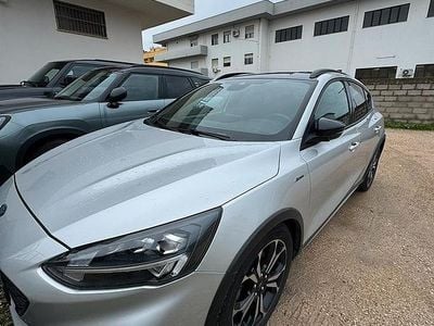Usata Ford Focus Active 120 CV (88 kW) 2020 Grigio Utilitaria