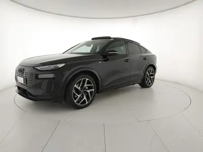 Usata Audi Q6 Sportback e-tron S-Line 284 kW (387 CV) 2025 Nero mito metallizzato SUV