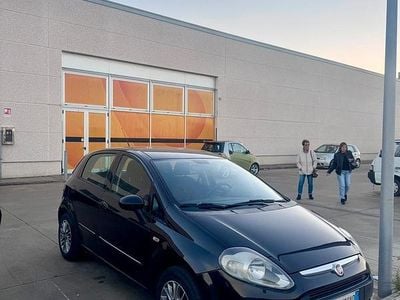 Nero Usata 2011 Fiat Punto Evo Utilitaria | 3950 € (Buon prezzo)