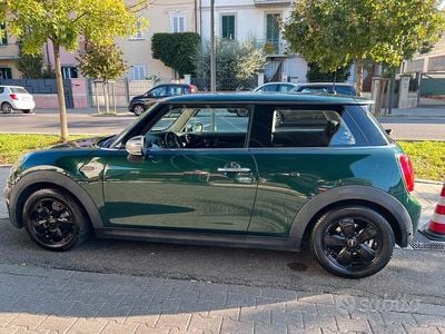 Usata Mini ONE 75 CV (55 kW) 2017 Verde Utilitaria