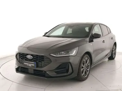 Usata Ford Focus ST-Line 125 CV (91 kW) 2023 Grigio Berlina