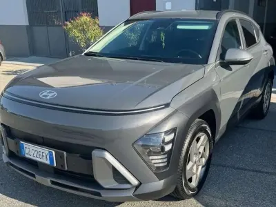 Usata Hyundai Kona 101 CV (74 kW) 2025 Grigio SUV