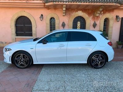 Usata Mercedes A250 AMG line 218 CV (160 kW) 2021 Bianco Berlina
