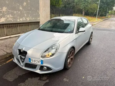 Usata Alfa Romeo Giulietta 175 CV (128 kW) 2016 Utilitaria