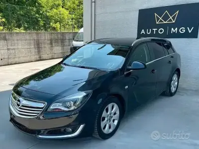 Usata Opel Insignia Cosmo 131 CV (96 kW) 2014 Nero Station wagon