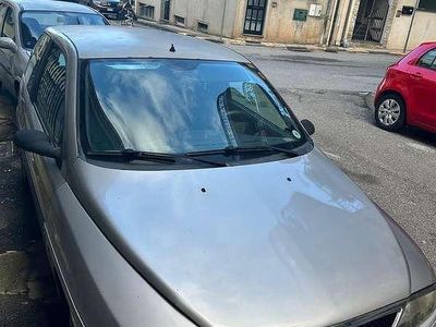 Usata Lancia Ypsilon 60 CV (44 kW) 1996 Utilitaria