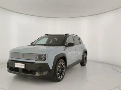 Usata Renault R4