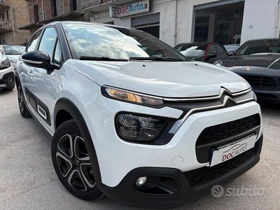 Gebraucht Citroën C3 Feel 102 PS (75 kW) 2022 Weiß Kleinwagen