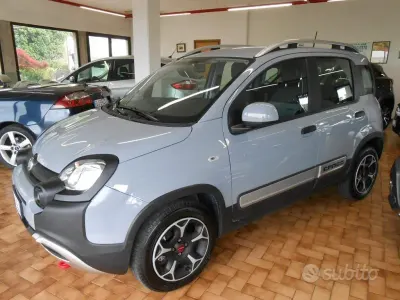 Usata Fiat Panda Cross Cross 69 CV (50 kW) 2022 Grigio Utilitaria