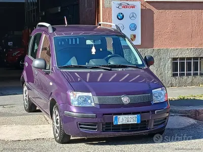 Usata Fiat Panda Dynamic 69 CV (50 kW) 2011 Lilla Utilitaria