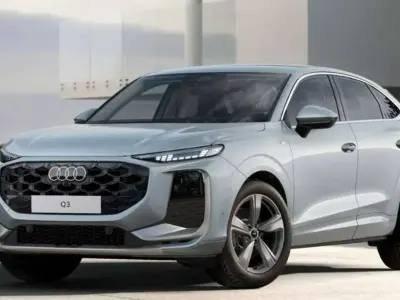 Nuova Audi Q3 Sportback S-Line 150 CV (110 kW) 2025 Argento SUV