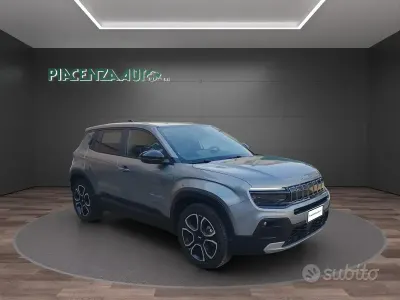 Usata Jeep Avenger Summit 101 CV (74 kW) 2025 Grigio SUV