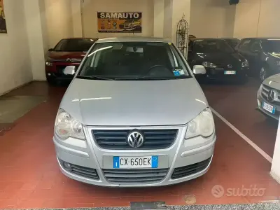Brugt VW Polo Trendline 75 HK (55 kW) 2007 Grå Hatchback