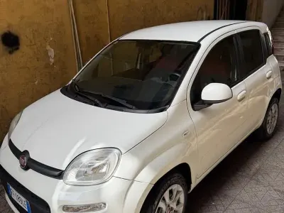 Usata Fiat Panda Easy 80 CV (58 kW) 2016 Bianco Utilitaria