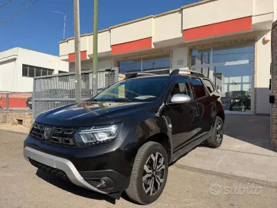 Usata Dacia Duster Prestige 101 CV (74 kW) 2022 Nero SUV