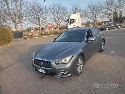 Usata Infiniti Q50 170 CV (125 kW) 2015 Grigio Berlina