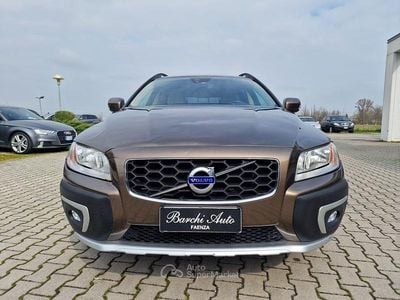 Usata Volvo XC70 Momentum 181 CV (133 kW) 2014 Marrone Station wagon