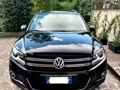 Usata VW Tiguan 140 CV (102 kW) 2013 Nero SUV