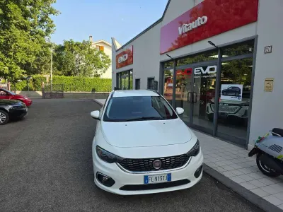 Usata Fiat Tipo Lounge 120 CV (88 kW) 2017 Bianco Station wagon