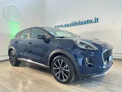 Usata Ford Puma Titanium 125 CV (91 kW) 2023 Blu pastello SUV