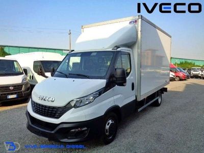 usata Iveco Daily 35C16 BOX