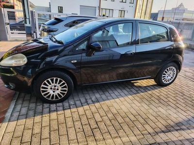 Usata Fiat Grande Punto Active 77 CV (56 kW) 2009 Nero Utilitaria
