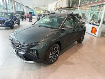 Nuova Hyundai Tucson 179 CV (131 kW) 2026 Verde SUV