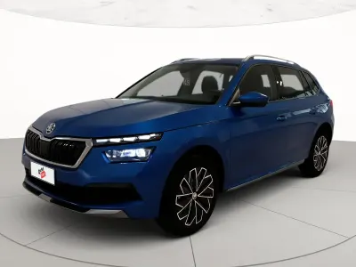 Usata Skoda Kamiq Style 110 CV (80 kW) 2023 Blu race metallizzato SUV