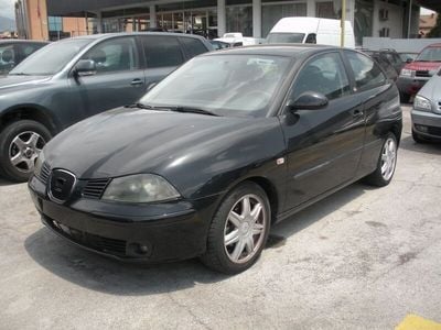 Usata Seat Ibiza 69 CV (50 kW) 2005 Nero Berlina