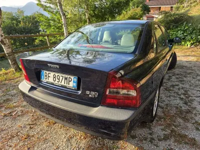 Usata Volvo S80 163 CV (119 kW) 1999 Blu/azzurro Berlina