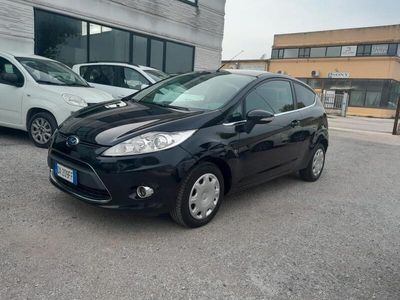 usata Ford Fiesta 1.2 82CV 3 porte Titanium