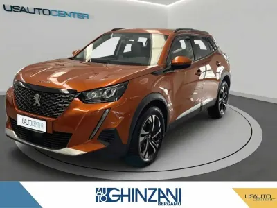 Usata Peugeot 2008 Allure 131 CV (96 kW) 2020 Arancione SUV