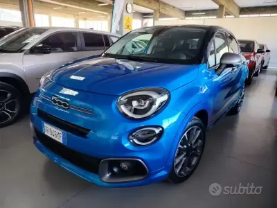 Usata Fiat 130 Sport 131 CV (96 kW) 2024 Blu SUV