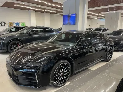 Usata Porsche Panamera