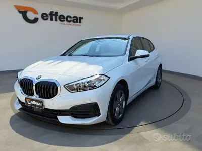 Usata BMW 116 Comfort Edition 116 CV (85 kW) 2023 Bianco Utilitaria