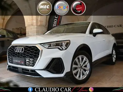Usata Audi Q3 Sportback Ambiente 150 CV (110 kW) 2021 Bianco ghiaccio metall SUV