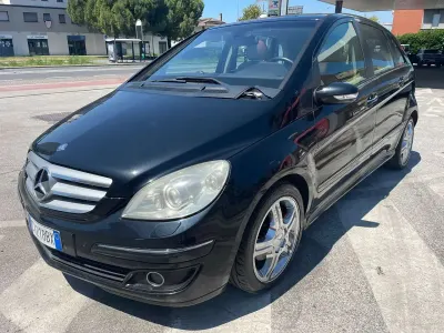 Usata Mercedes B200