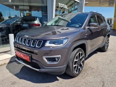 Occasion Jeep Compass Limited 170 ch (125 kW) 2018 Gris SUV