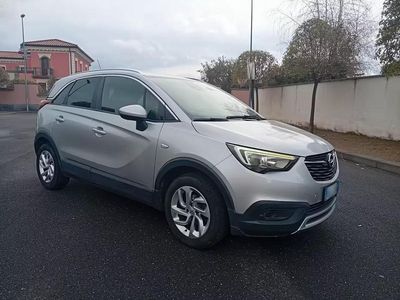 Usata Opel Crossland X 101 CV (74 kW) 2019 Argento SUV