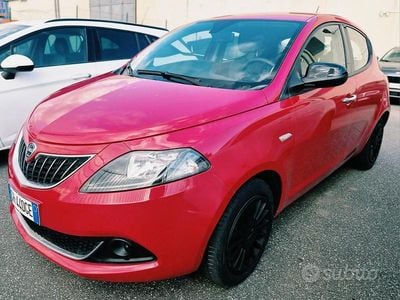 Usata Lancia Ypsilon S 70 CV (51 kW) 2022 Rosso Utilitaria