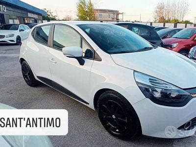 Usata Renault Clio IV 74 CV (54 kW) 2014 Bianco Berlina