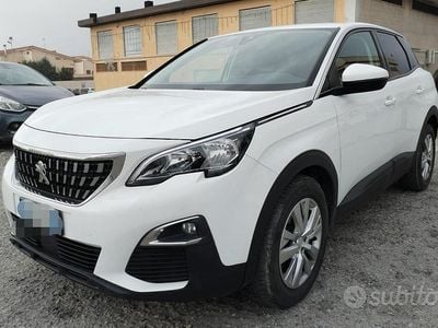 Usata Peugeot 3008 Business-Line 131 CV (96 kW) 2020 Bianco Station wagon