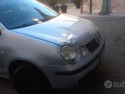 Usata VW Polo 2002 Grigio Berlina